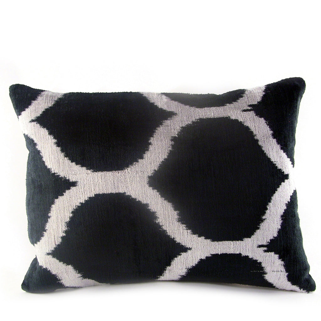 Nokta Ikat & Velvet Pillow