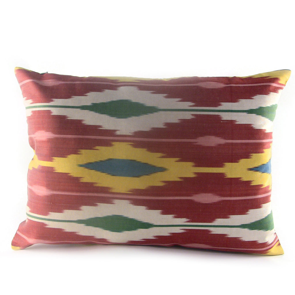 Hatlar Ikat Pillow