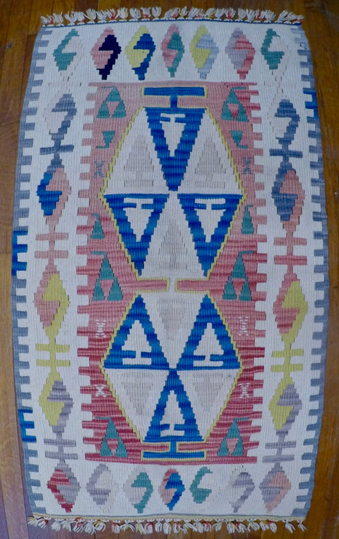 New Wool on Wool Kilim 2’3” X 4’