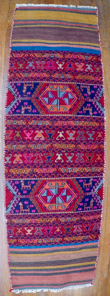 Vintage Wool on Cotton Soumak Soumak 1’10” X 6’