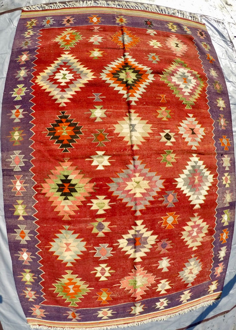 Vintage Wool on cotton Kilim 5’9” X 8’10”