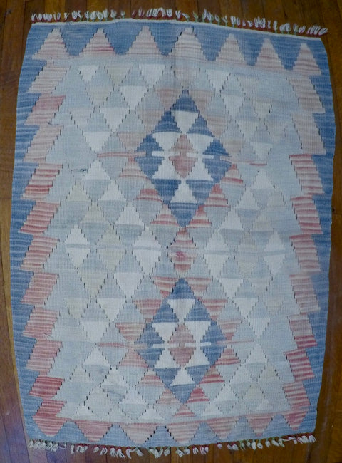 New Wool on Wool Kilim 2’7” X 3’8”